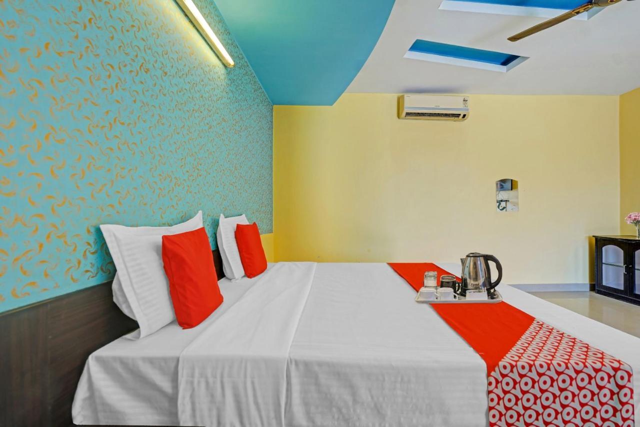 Oyo 87701 Lucky Farm Hotel Shahpur  Bagian luar foto
